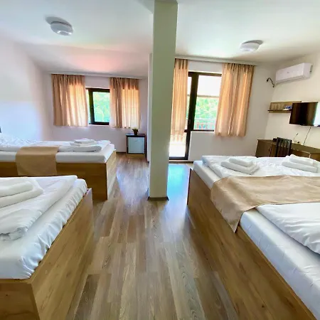 & Hotel Tryavna