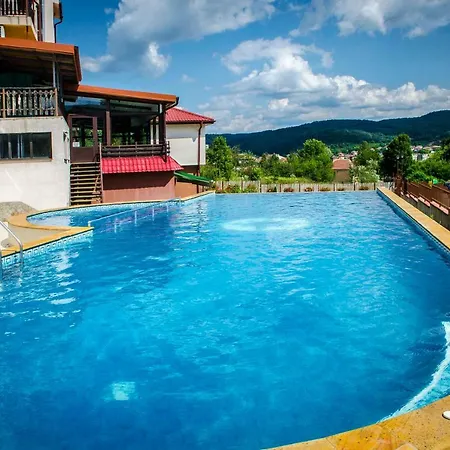 & Hotel